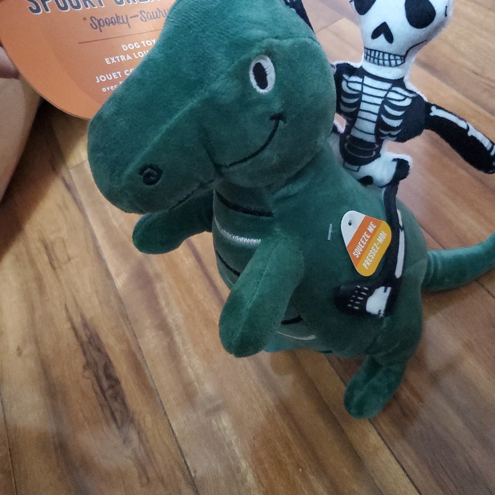 Fringe spooky Creatures - Picture 2 of 7